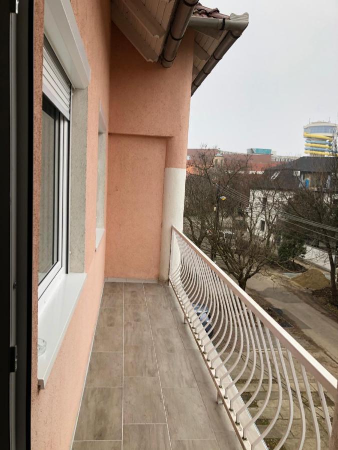 Szeged Gyoengye Exterior foto